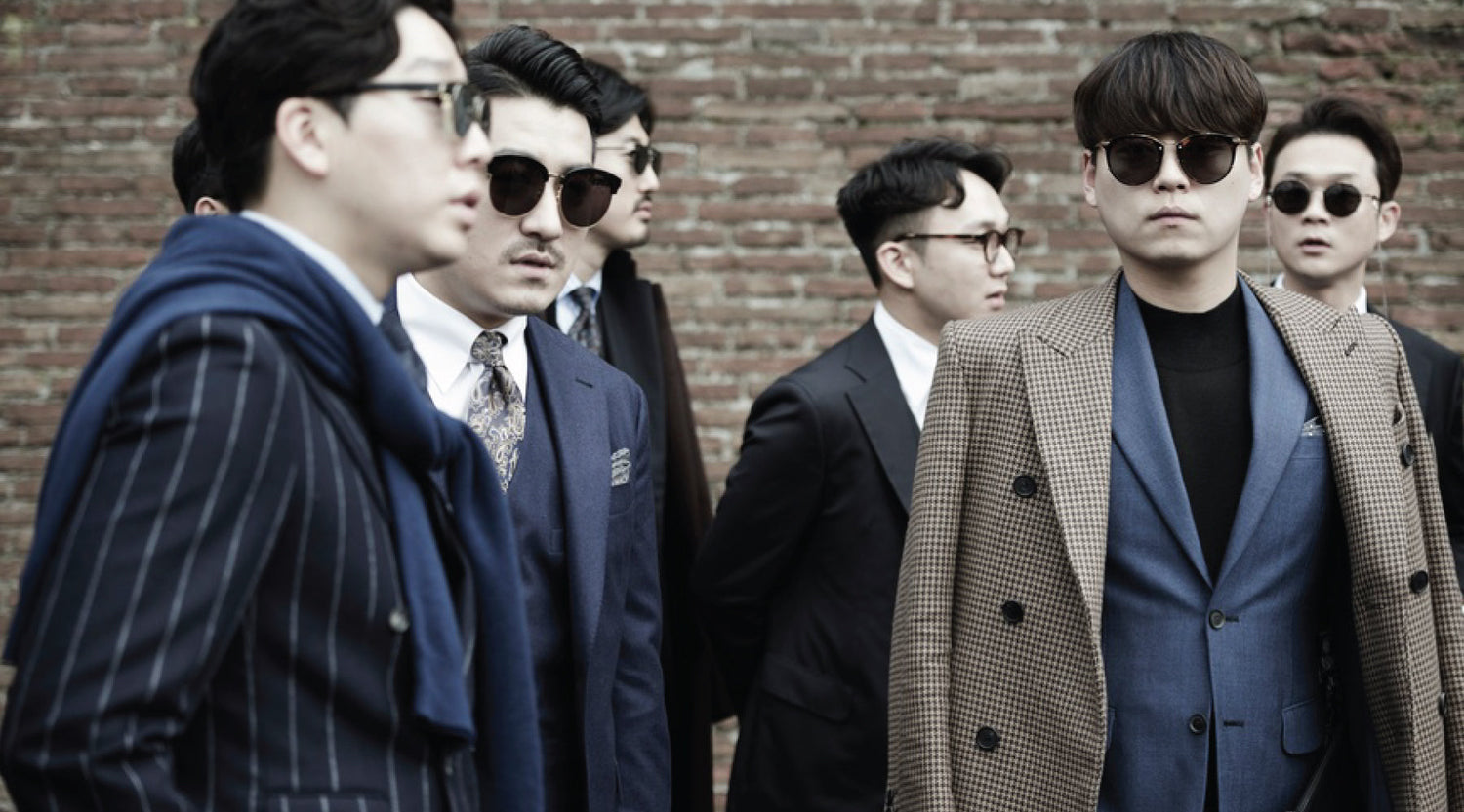 PITTI UOMO 93: Flocks of Peacocks