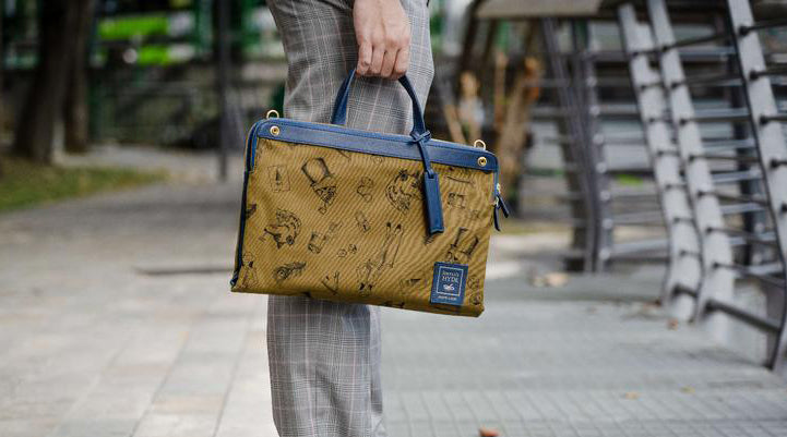 Reversible Jekyll & Hyde Briefcase Gnome & Bow