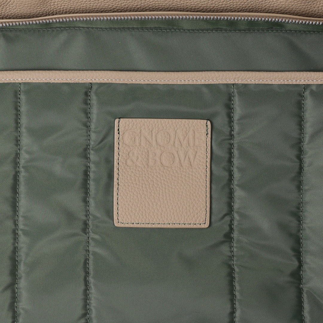 #color_taupe / olive