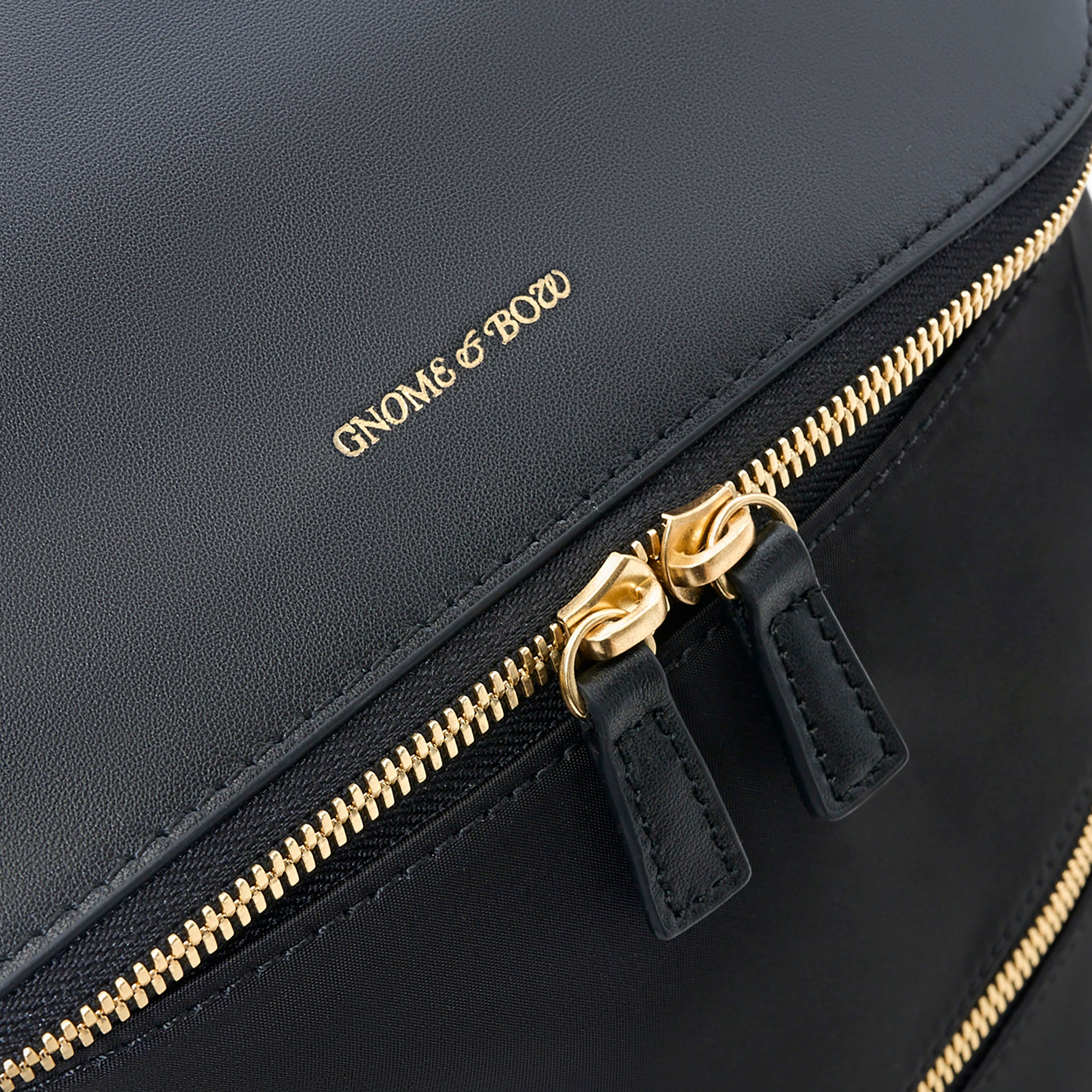 #colour_black/gold