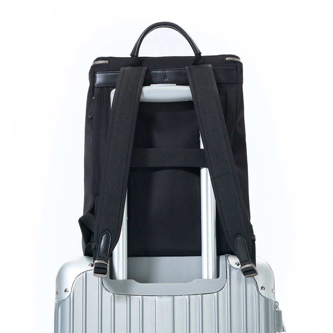 #colour_black/silver