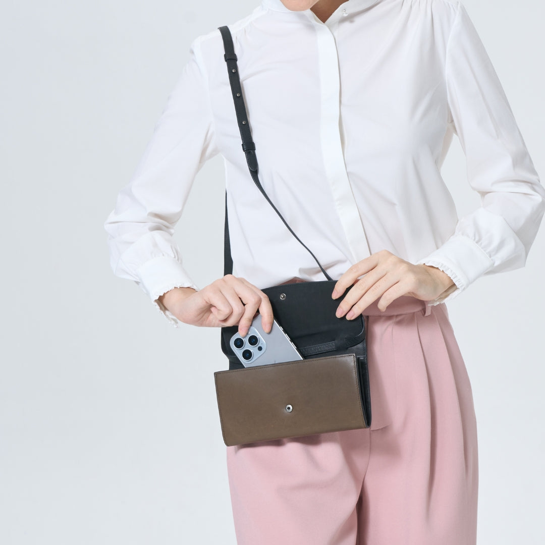 Musketeer 2-Tone Flap Travel Long Wallet Crossbody Sling Phone Bag (Leather)