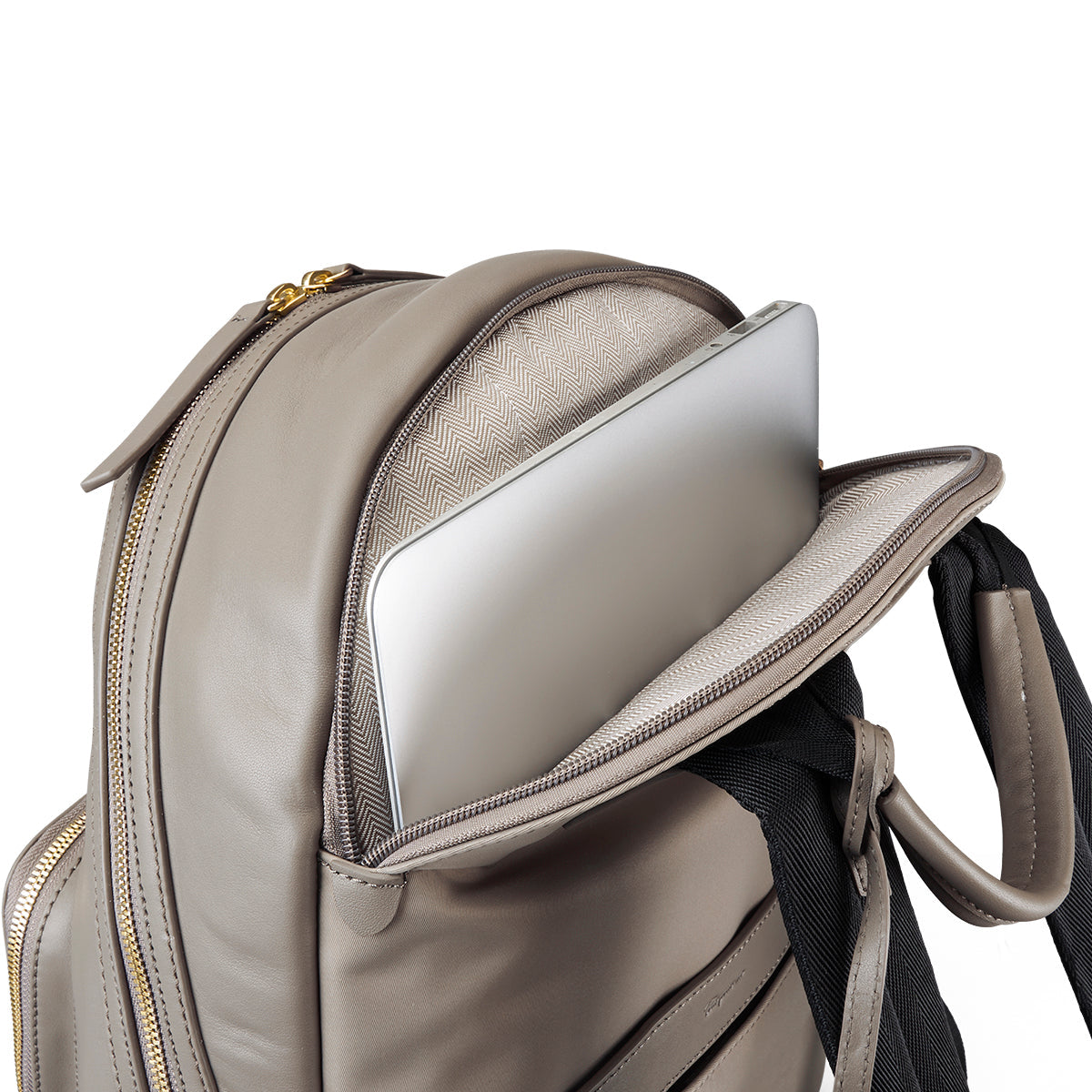 #colour_taupe grey