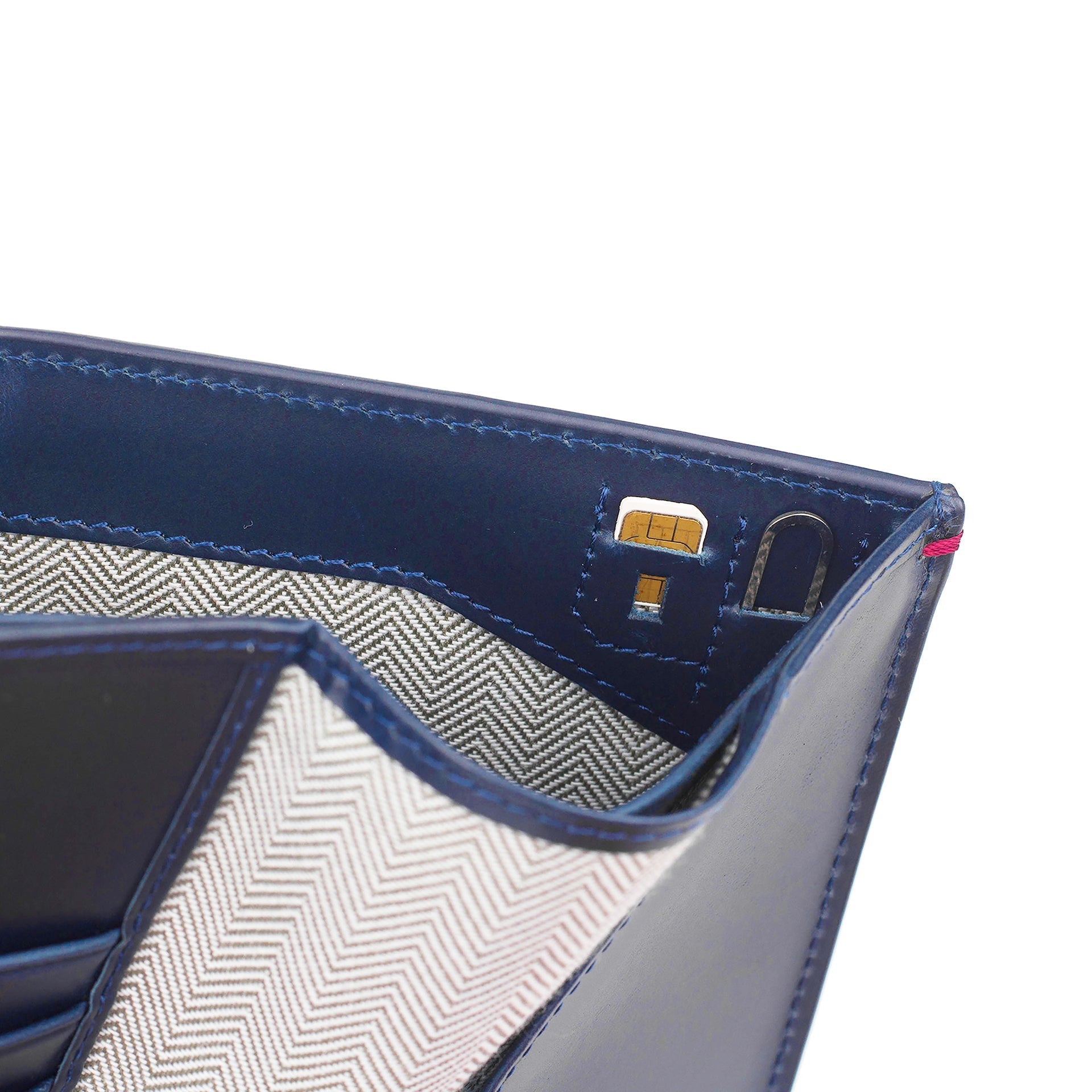 Gulliver Travel Passport Cash Coin Wallet (Wax Leather | RFID)